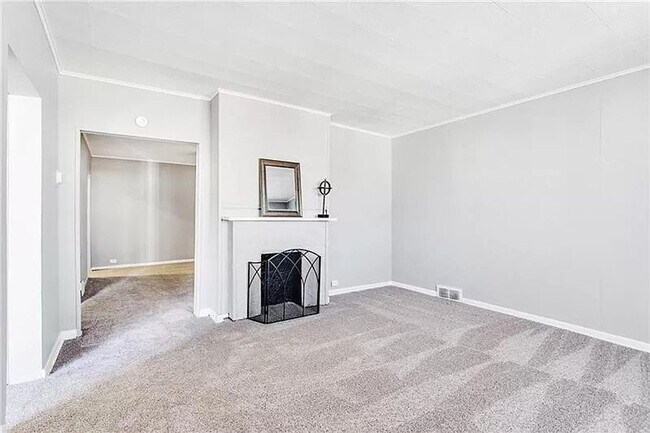property at 219 Natchez St