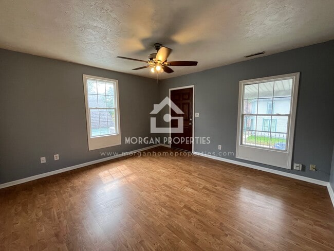 430 W 7th St, Unit 430 in Anderson, IN - Foto de edificio - Building Photo
