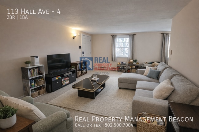 113 Hall Ave in Henniker, NH - Building Photo - Building Photo