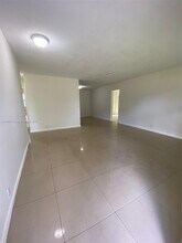 623 NW 3rd Ave in Fort Lauderdale, FL - Building Photo - Building Photo
