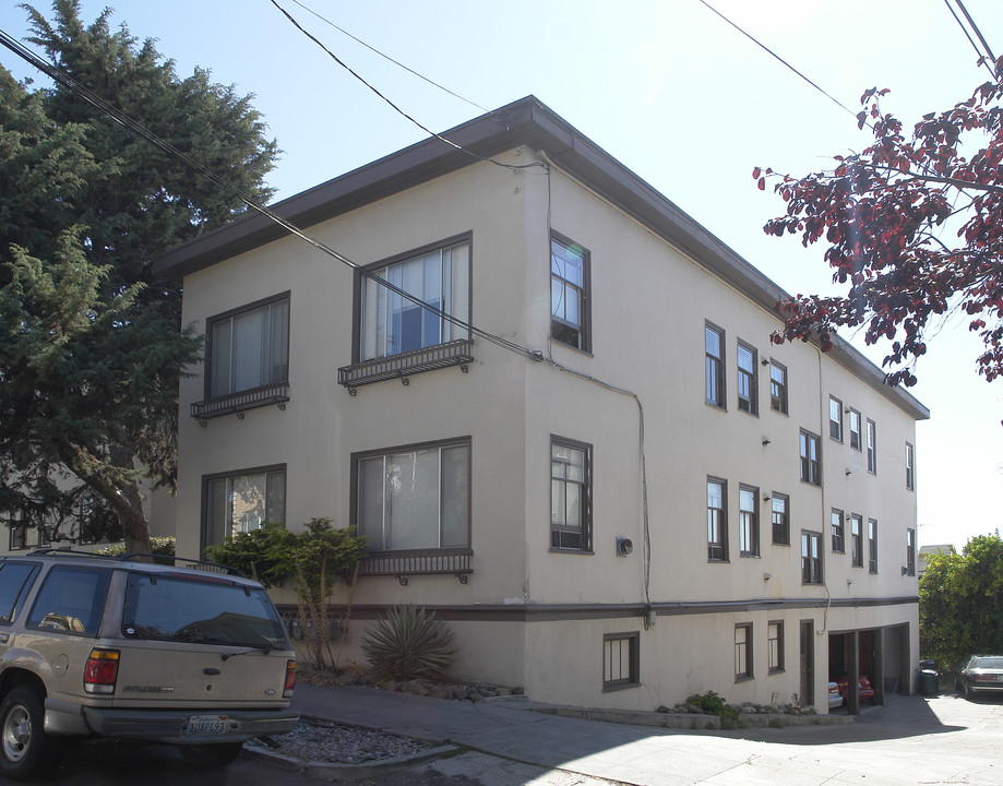 810-816 York St in Oakland, CA - Building Photo