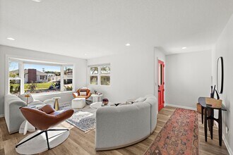 146 Avenida Barcelona in San Clemente, CA - Building Photo - Building Photo