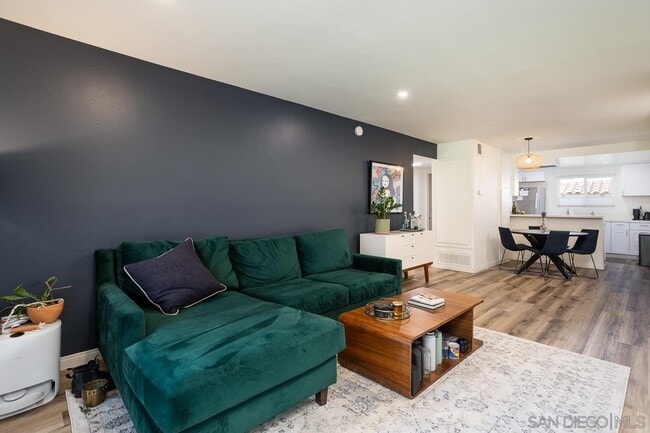 6059 Rancho Mission Rd in San Diego, CA - Building Photo - Building Photo