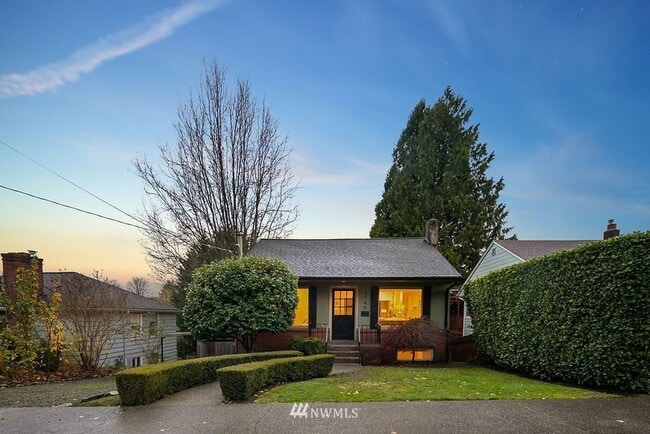 property at 4745 49th Ave NE