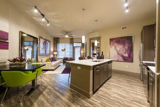 3763 Washington Ave in Houston, TX - Building Photo - Building Photo