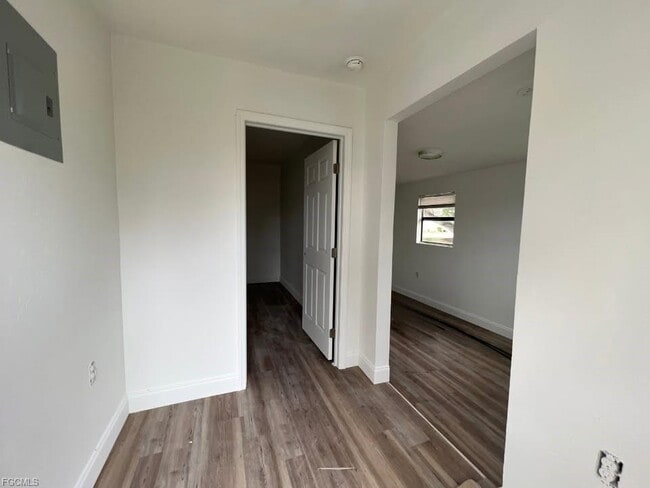 1270 Allen St in Ft. Myers, FL - Building Photo - Building Photo