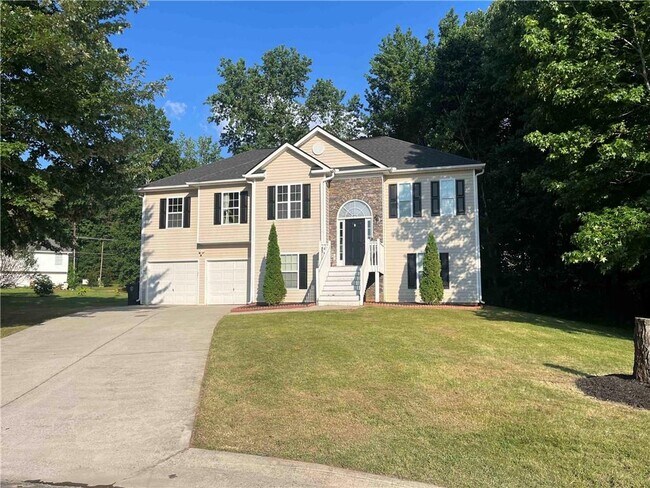 8866 Everwood Dr in Douglasville, GA - Building Photo - Building Photo