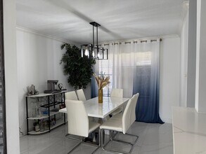 17526 Coventry Oaks Dr in Houston, TX - Building Photo - Building Photo