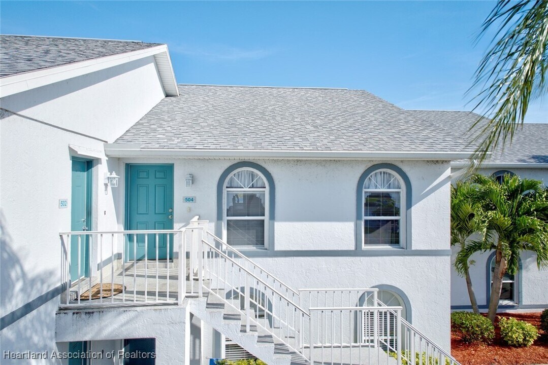 504 Chelsee Way in Lake Placid, FL - Building Photo