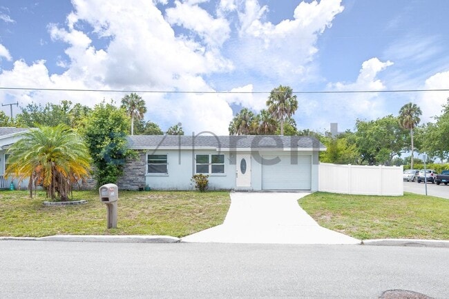 property at 1213 15th St W