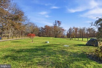 18685 Haps Ln in Purcellville, VA - Building Photo - Building Photo
