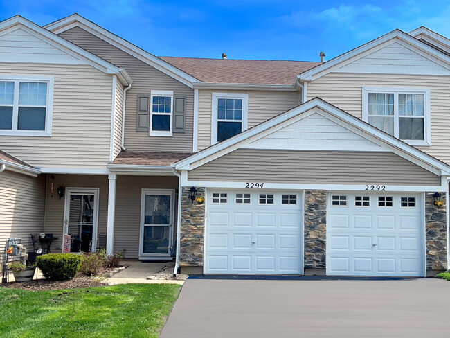 property at 2294 Flagstone Ln