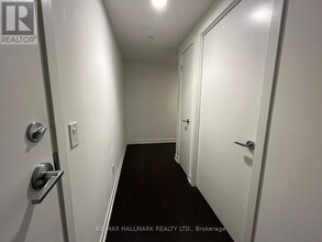 85-4085 Wood St in Toronto, ON - Building Photo - Building Photo