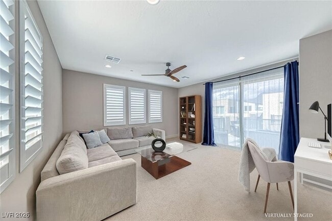 11287 Gravitation Dr in Las Vegas, NV - Foto de edificio - Building Photo