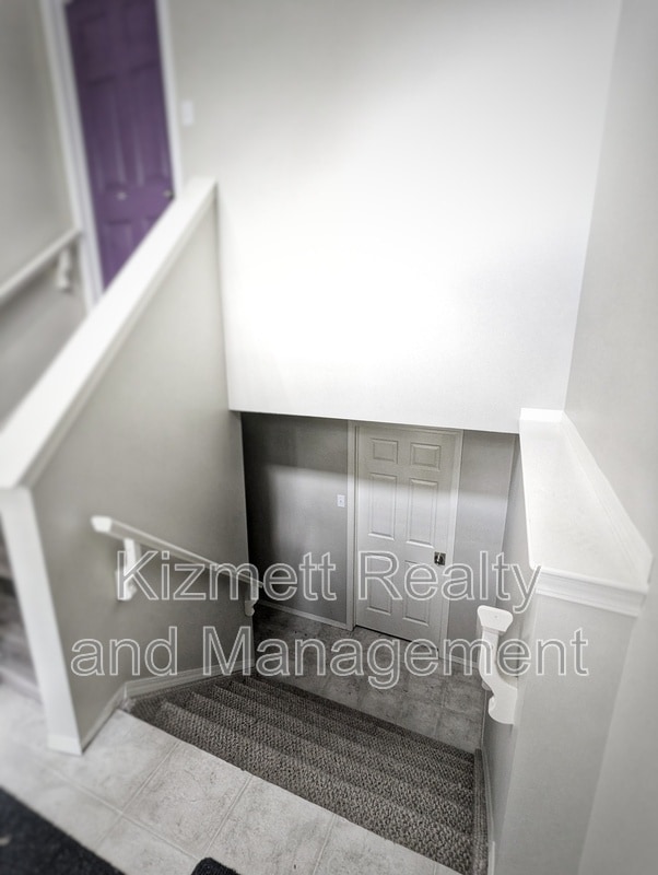 2433-232B 32b St NW in Edmonton, AB - Building Photo - Building Photo