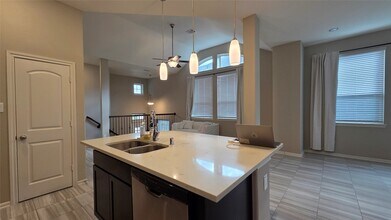 28056 Rocky Heights Dr in Spring, TX - Building Photo - Building Photo