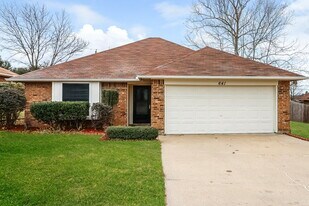 641 Ozark Ave in Burleson, TX - Building Photo