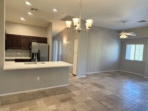 18250 N 32nd St, Unit 1061 in Phoenix, AZ - Foto de edificio - Building Photo