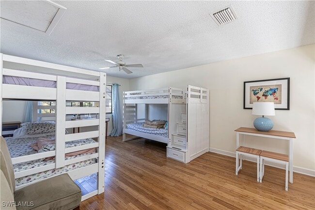 property at 870 Meadowland Dr