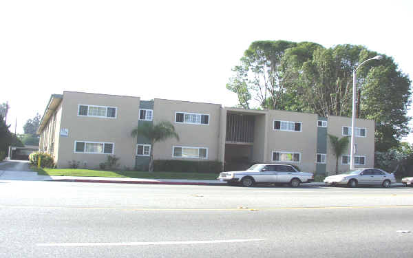 7315 Norwalk Blvd. in Whittier, CA - Building Photo