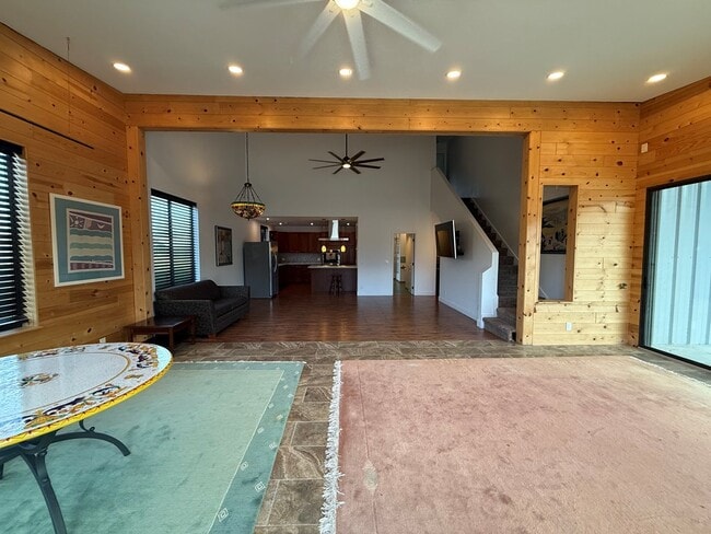 150 Dowling Rd W in Ingram, TX - Building Photo - Building Photo