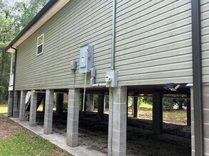 35621 Oakridge Ave in Slidell, LA - Foto de edificio - Building Photo