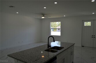 2610 34th St W in Lehigh Acres, FL - Building Photo - Building Photo