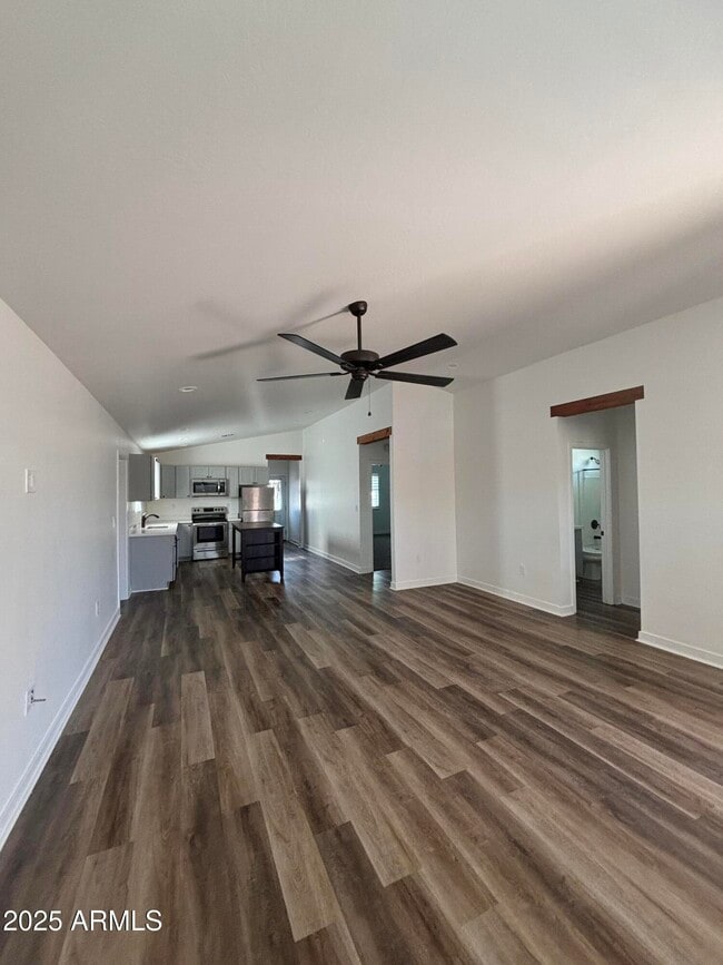 300 E 3rd St in Florence, AZ - Building Photo - Building Photo