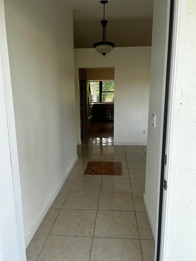 1961 SW Libra Ln in Port St. Lucie, FL - Building Photo - Building Photo