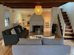 682 Ocean Breeze in Islip, NY - Building Photo - Building Photo