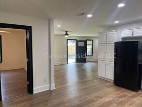 1063 Givens Rd in Chattanooga, TN - Building Photo - Building Photo