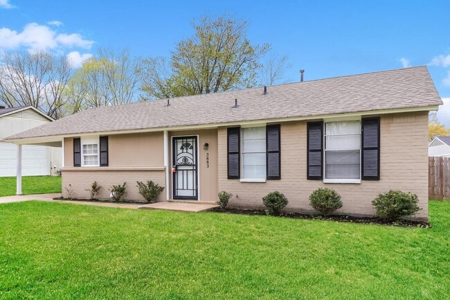 property at 3883 Winwood Dr