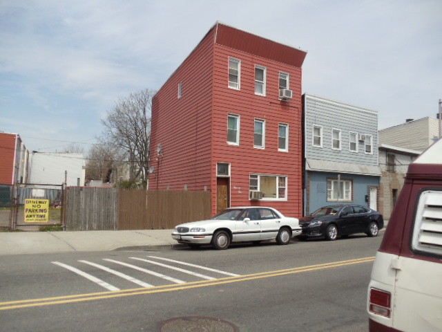 Ocean Habitat in Jersey City, NJ - Building Photo