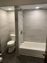 19 Underhill St, Unit #2 in Winthrop, MA - Foto de edificio - Building Photo