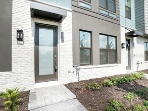 2062 Packing District Wy in Orlando, FL - Building Photo - Building Photo