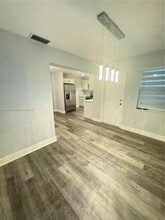1020 N 74th Way in Hollywood, FL - Building Photo - Building Photo