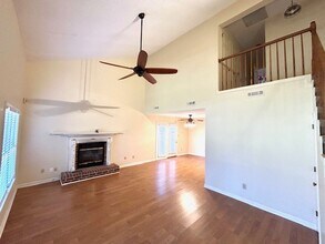 122 W Lake Cir in Madison, AL - Building Photo - Building Photo