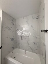 9159 Everton in San Antonio, TX - Building Photo - Building Photo