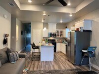 2904 Bourland St photo'