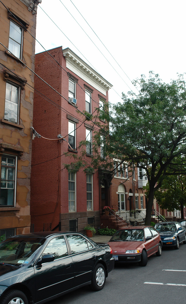 47 Ten Broeck St in Albany, NY - Building Photo - Building Photo