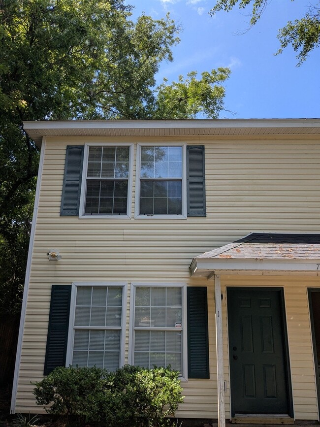 property at 705 W Georgia St