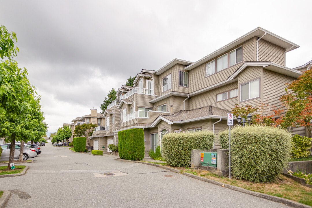 The Summit in Port Coquitlam, BC - Building Photo