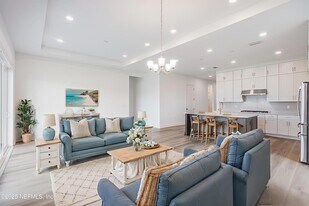 174 Pine Leaf Dr in St. Augustine, FL - Building Photo