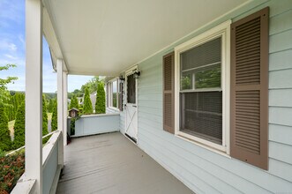 204 Dunham St in Norwich, CT - Building Photo - Building Photo