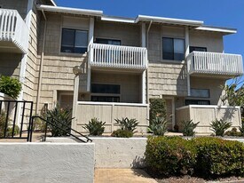 4004 Mahaila Ave in San Diego, CA - Building Photo
