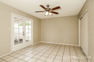 4035 W Harmont Dr in Phoenix, AZ - Building Photo - Building Photo