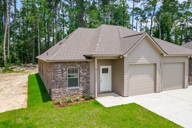 property at 19921 Grantham Rd
