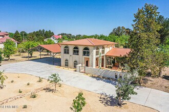 137 Lanell Dr in Canutillo, TX - Building Photo - Building Photo