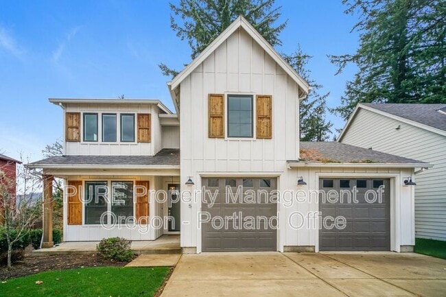 property at 995 SE Olive Way