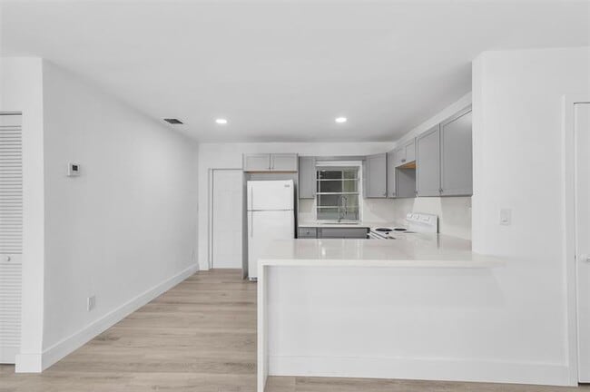 property at 1005 SW 3rd Way